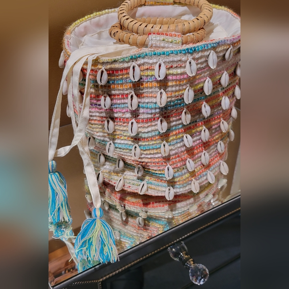 π Beautiful Seashells purse π - Picture 2 of 5